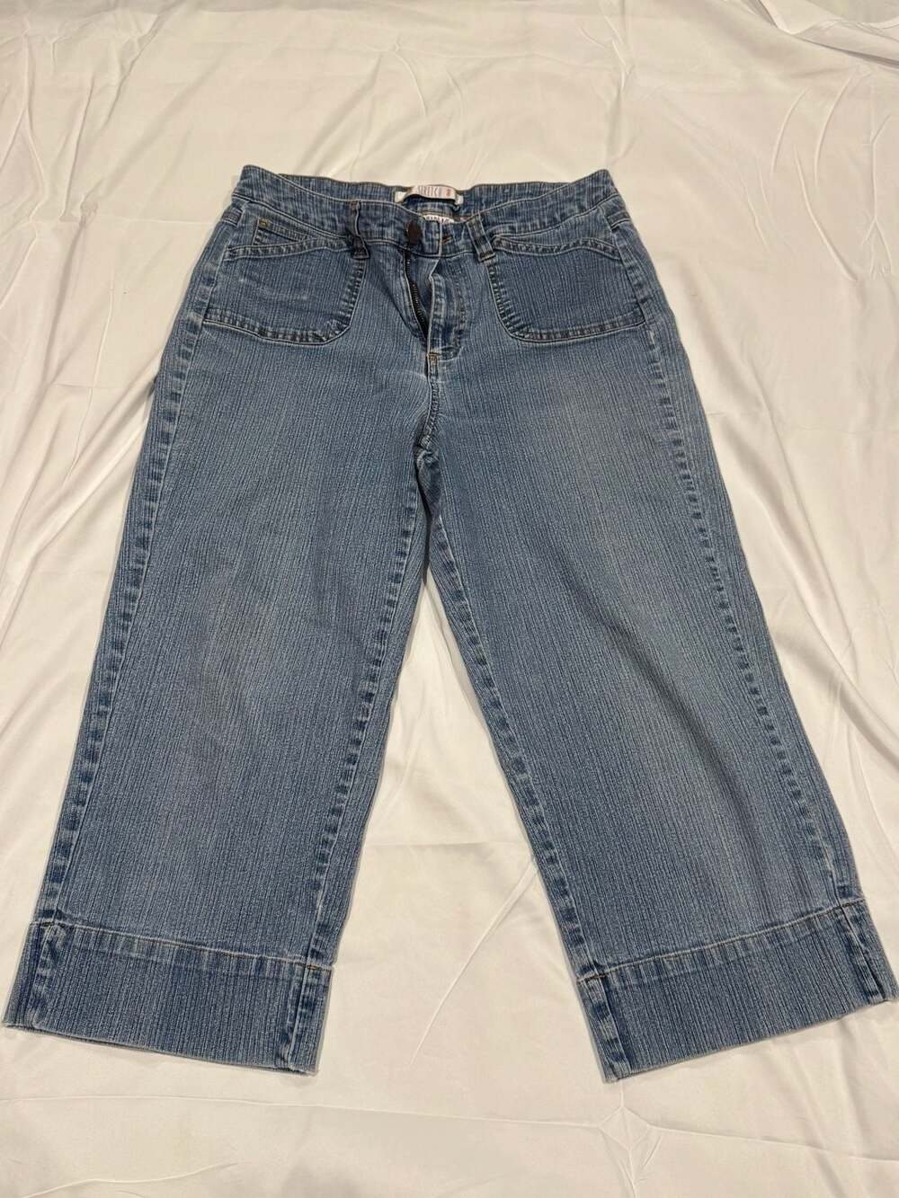 Bill Blass Jeanswear Stretch Denim Capri Jeans with Patch Pockets 90’s Y2K